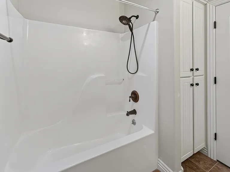 935 E Weldon Dr — Photo 27