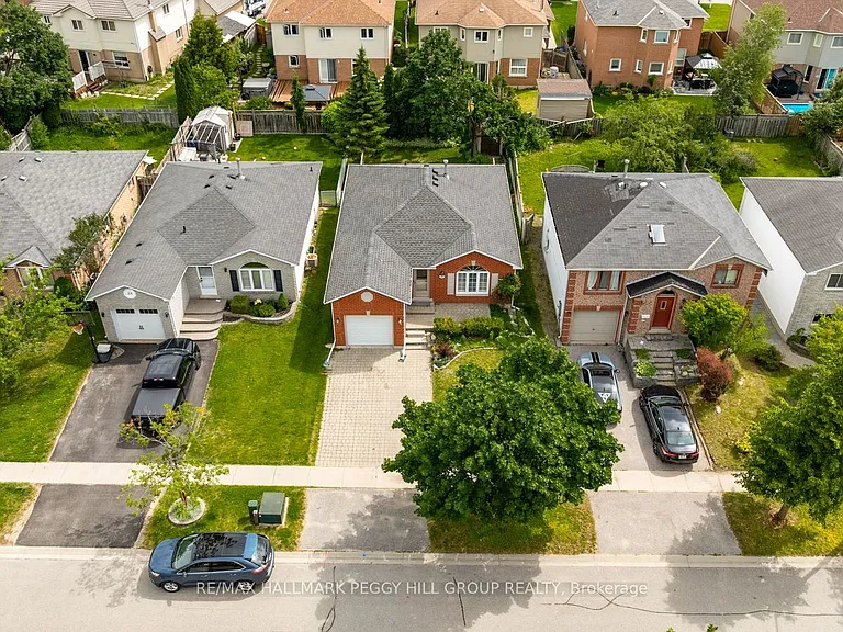 27 Finlay Rd — Photo 15