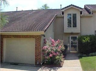 2141 Vaden Village Dr, Chattanooga, TN 37421