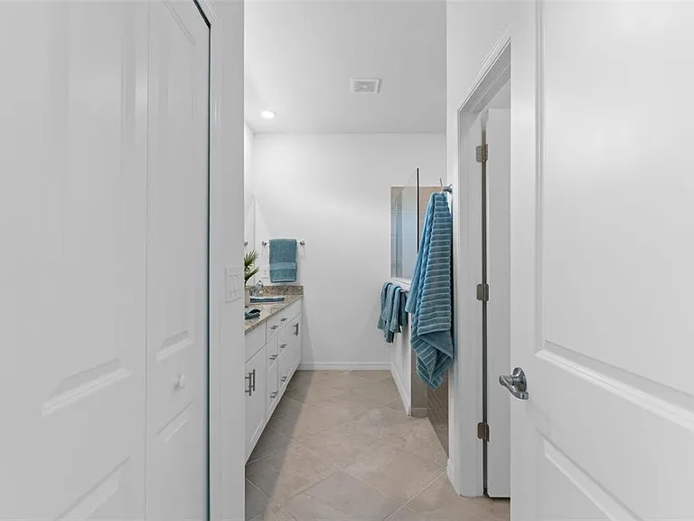 1536 Saddlewood Cir — Photo 25