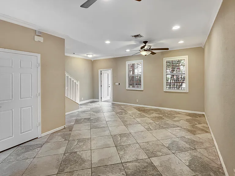 179 E Bay Cedar Cir — Photo 5
