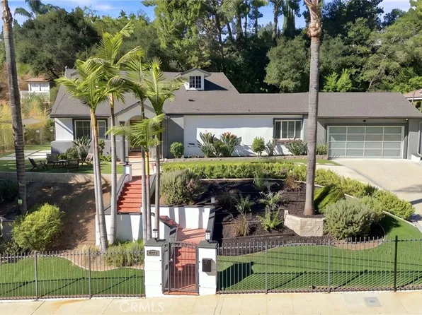 4223 Mooncrest Pl, Encino, CA 91436