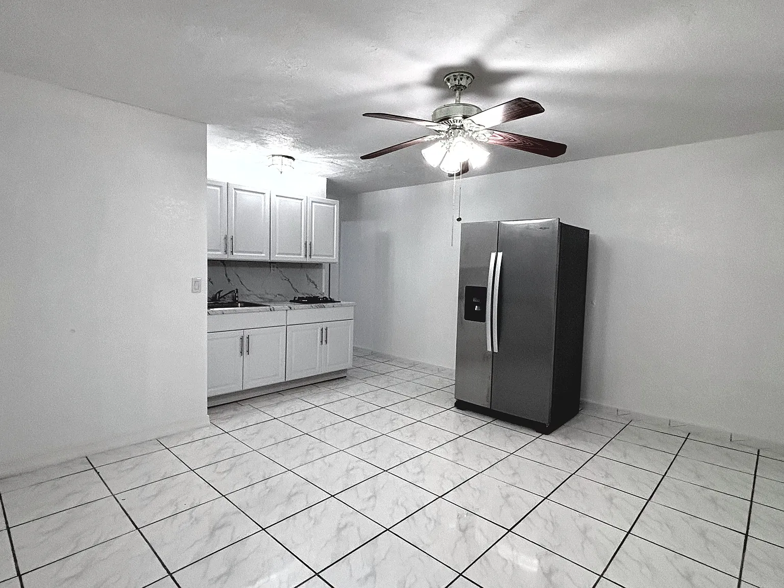 1 bed, 600 sqft, $1,900 — Photo 4