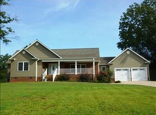 103 Traywick Dr, Anderson, SC 29621