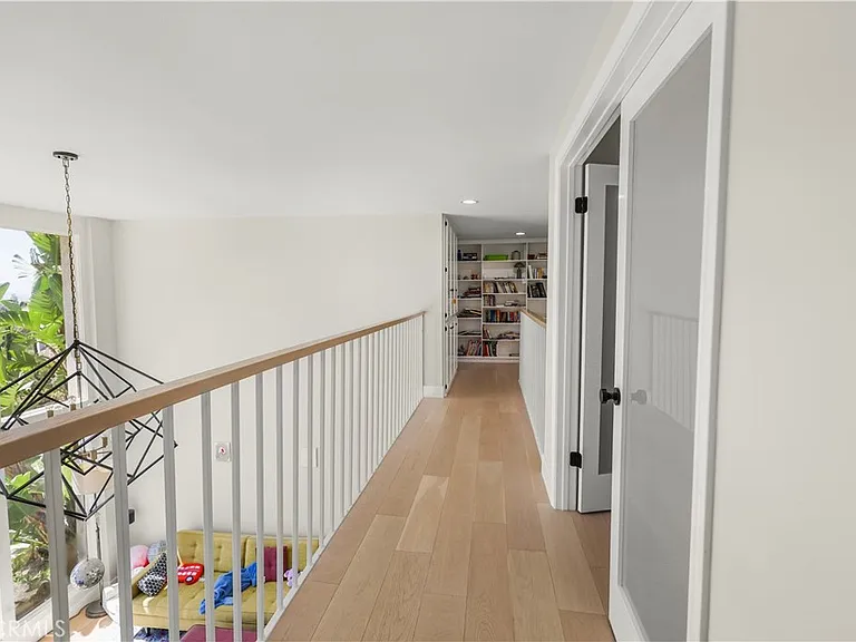 11172 Hunting Horn Dr — Photo 14