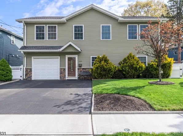 153 Howard Ave, Rochelle Park Twp., NJ 07662