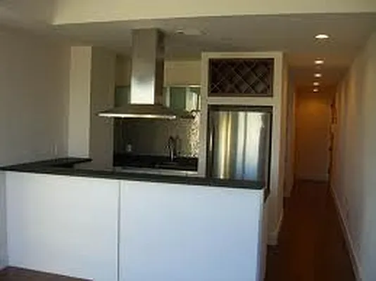 Sold by Nest Seekers International | media 9