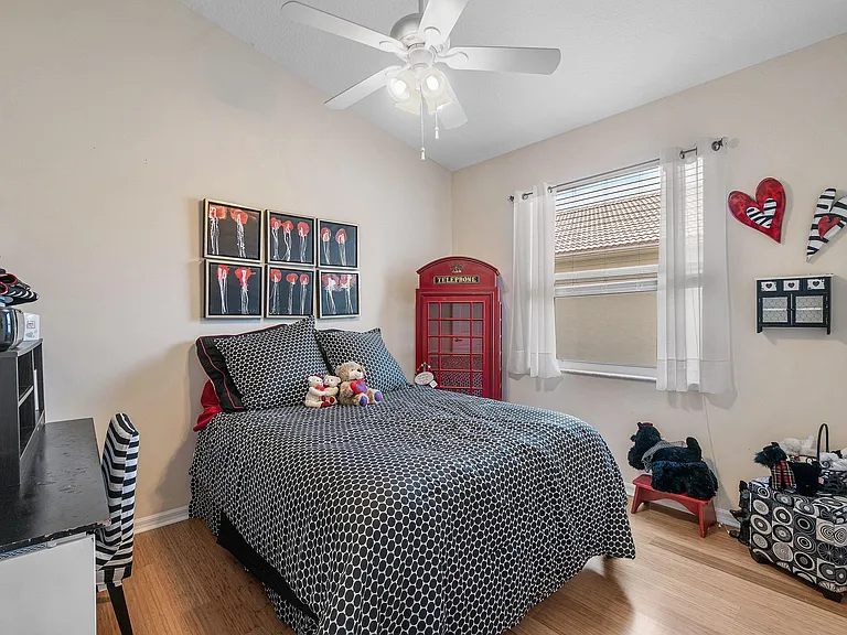 12196 Landrum Way — Photo 27