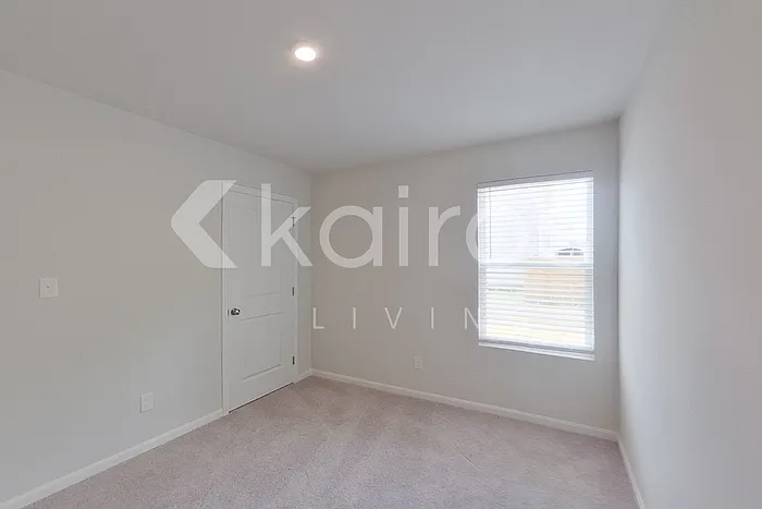 339 Shelton Rd — Photo 9