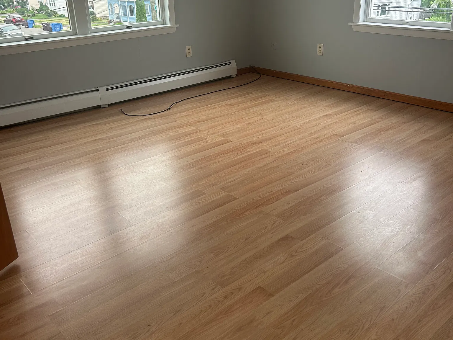 3 bed, 1100 sqft, $2,000 — Photo 3