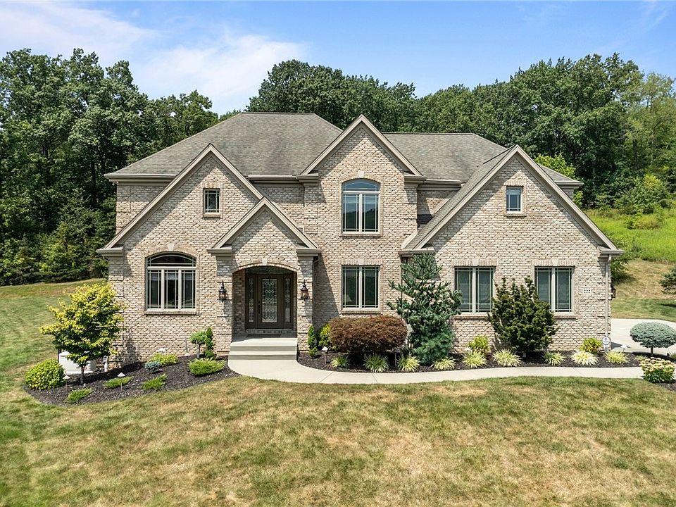 1st image of 222 Cashmere Ct