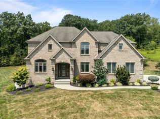 222 Cashmere Ct, Cranberry Township, PA 16066
