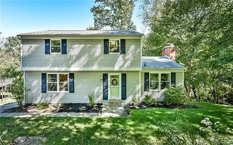 145 McIntyre Rd photo 1