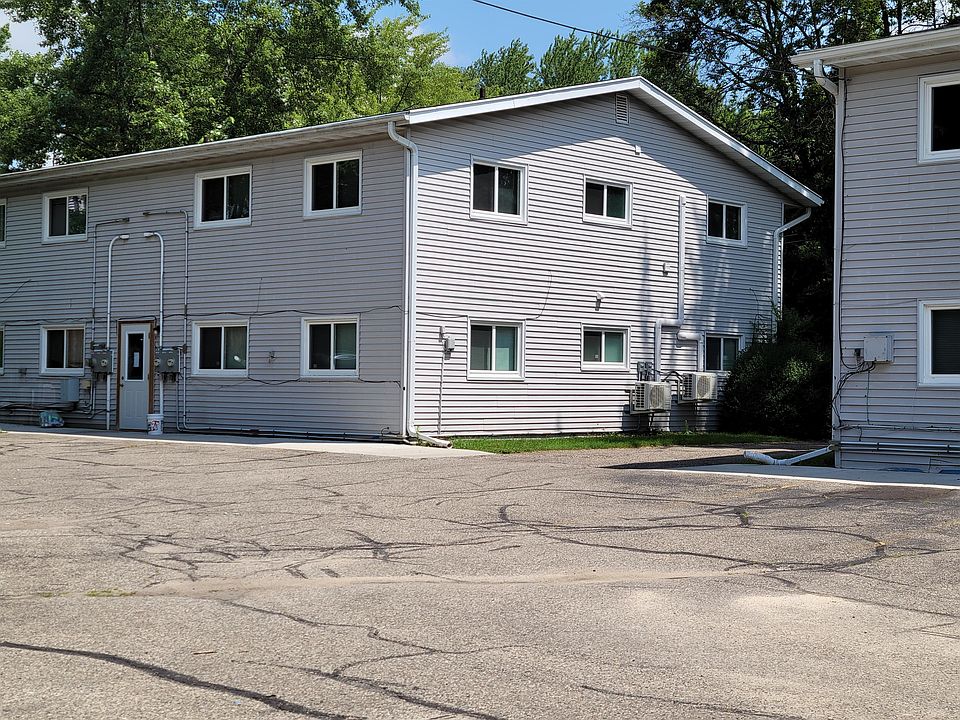 2nd image of 541 N Dewey Ave APT 3