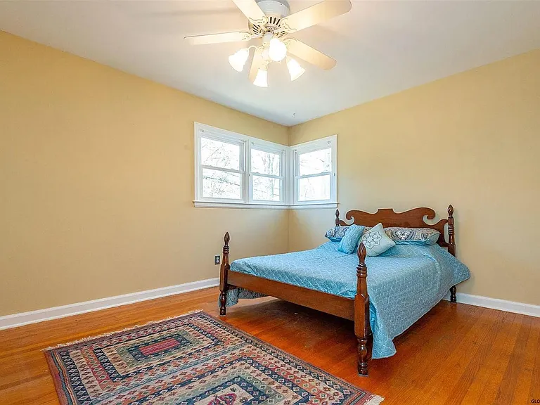 15 Oldox Rd — Photo 14