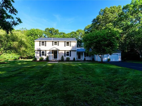 680 Fletcher Rd, North Kingstown, RI 02852