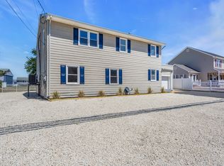 40 Green Island Rd, Toms River, NJ 08753