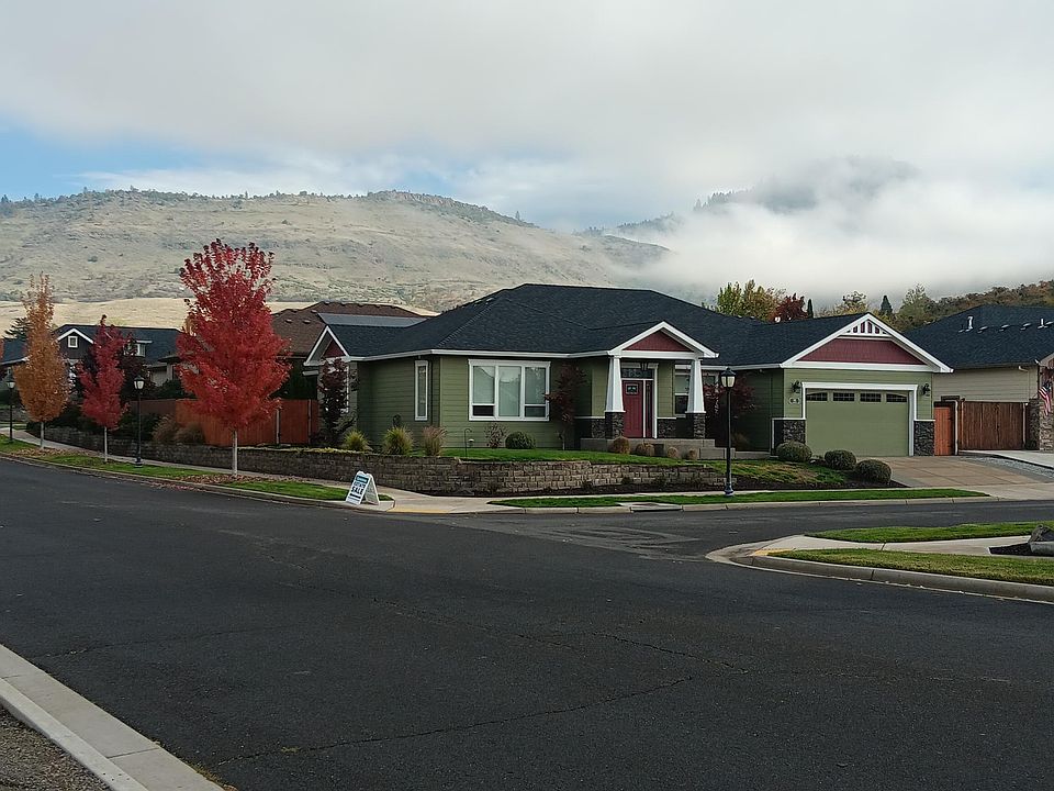 1st image of 925 Callaway Dr