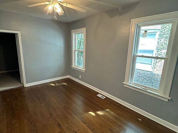5th image of 8404 S Oglesby Ave