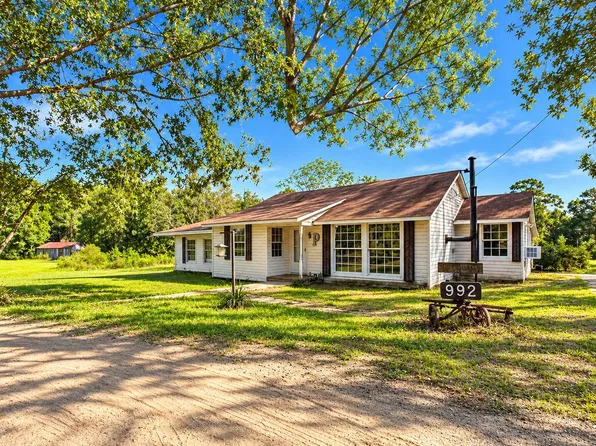 992 Herman Nerren Rd, Huntington, TX 75949