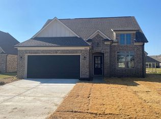 4889 Reunion Ct, Walls, MS 38680