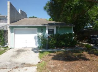 2916 Kelly Ridge Ln, Tampa, FL 33604