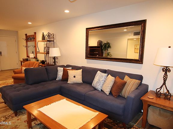 3rd image of 12222 N PARADISE VILLAGE Parkway S #211