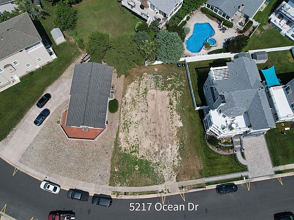 5th image of 5217 Ocean Dr S