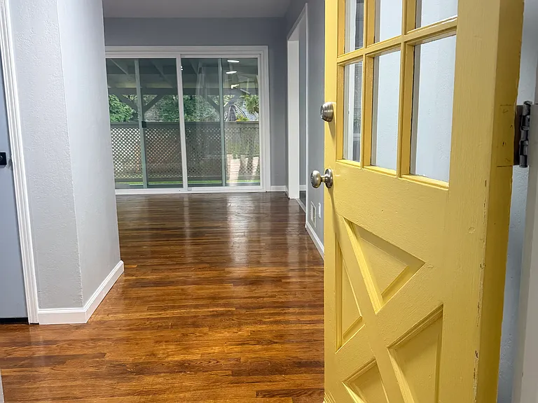 228 Encinal Dr — Photo 5