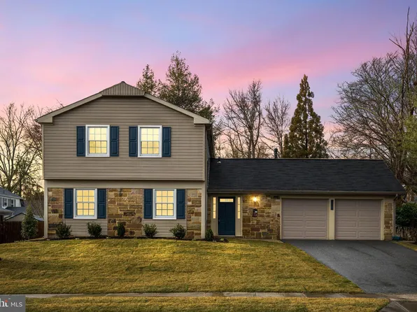 1421 Perrell Ln, Bowie, MD 20716