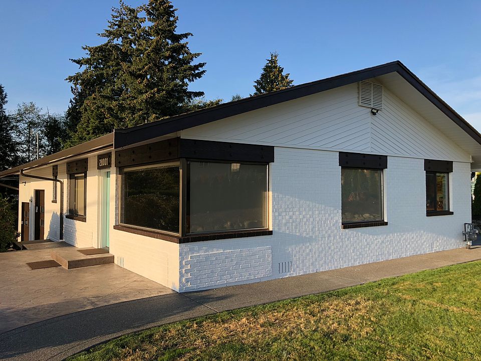 1st image of 28001 84th Dr NW