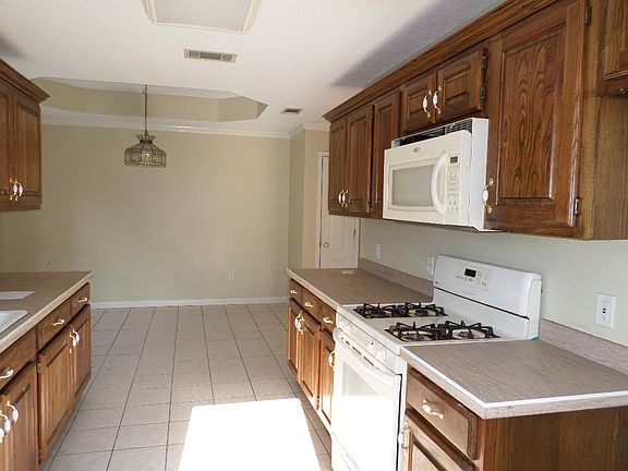 3rd image of 29220 Tupelo Dr