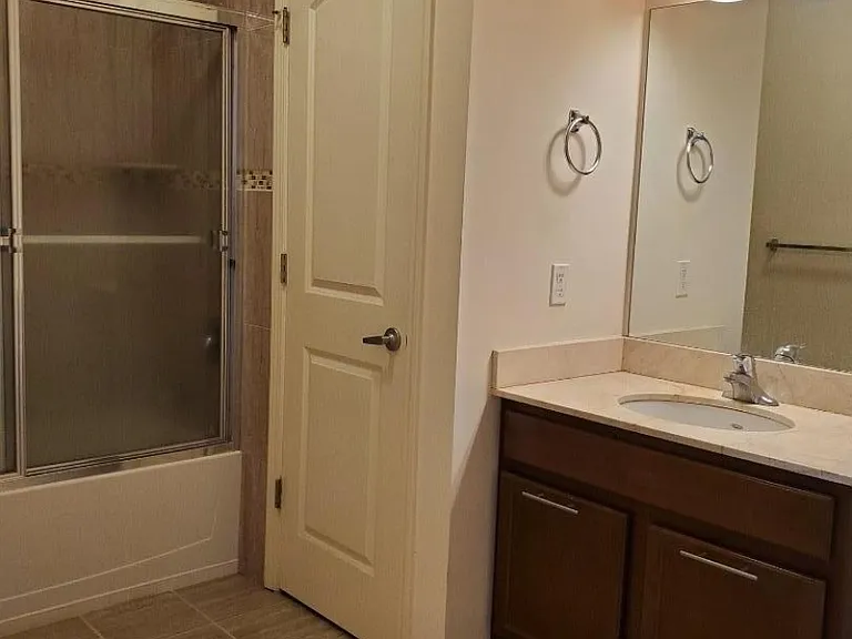 104 E Elizabeth Ave #207 — Photo 9