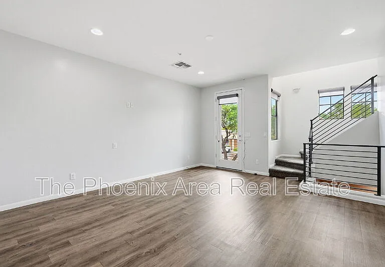 2090 S Dorsey Ln #1048 — Photo 9