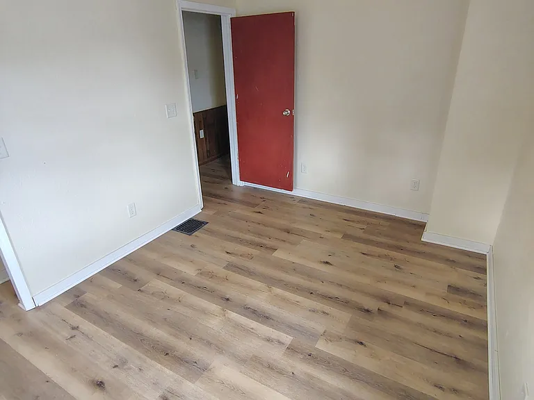 4129 S Calhoun St — Photo 6