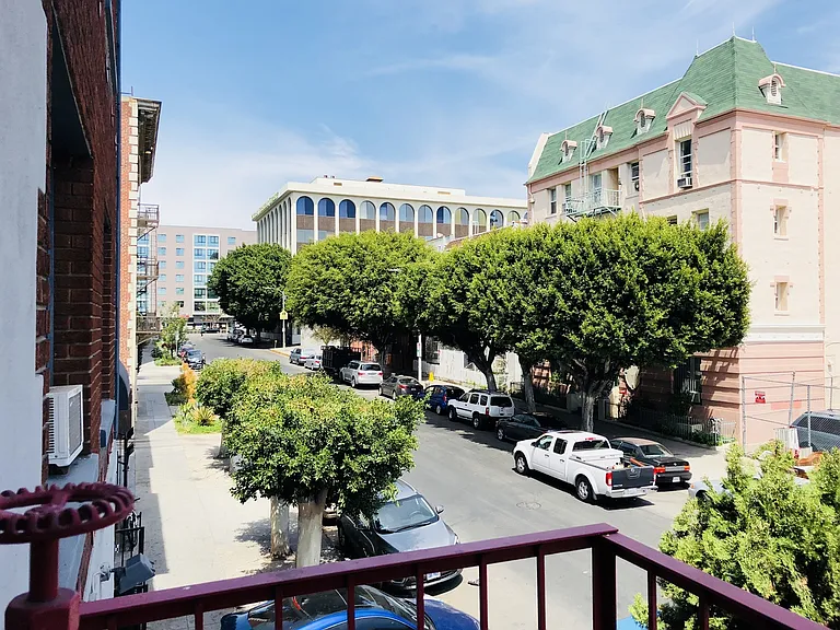 Villa Shatto Apartments — Photo 21