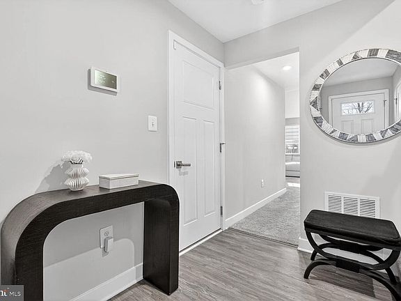 3rd image of 10724 Hidden Ridge Dr