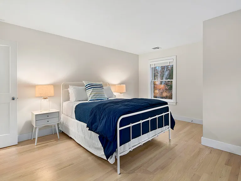 20 Saddle Ln — Photo 11