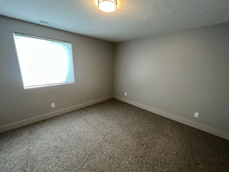 274 Capstone Dr — Photo 10