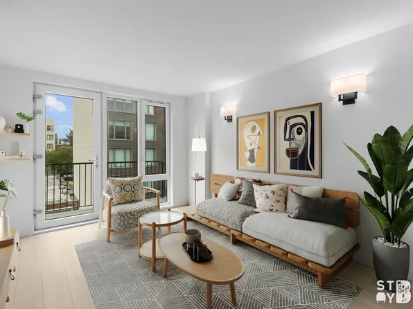 227 Clarkson Avenue image 2 of 9