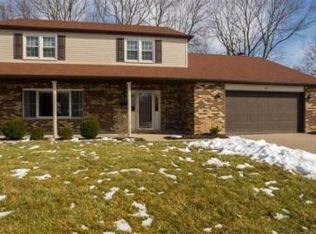 200 Fairway Dr, Springboro, OH 45066