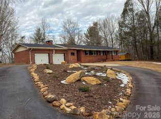 150 Revonda Dr, Nebo, NC 28761