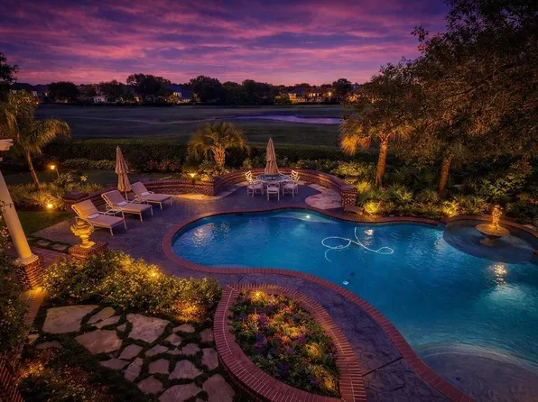 35 The Oval St, Sugar Land, TX 77479