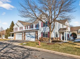 10881 Oak Grove Cir Unit C, Woodbury, MN 55129