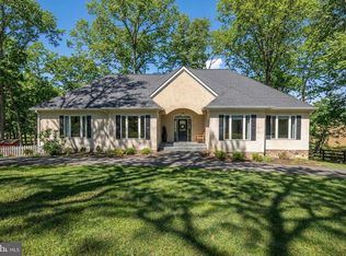 15657 Purcellville Rd, Purcellville, VA