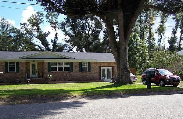 Before new driveway/landscaping.