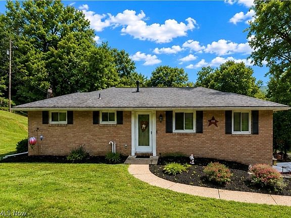2nd image of 1739 Evergreen Park Dr
