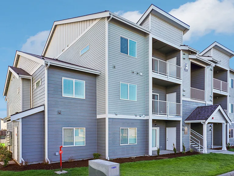 Tahoma Terrace Apartments — Photo 24