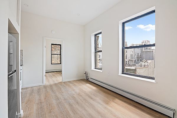 1st image of 108 Stanton St #5