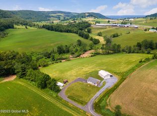 134 Farm View Ln, Schoharie, NY 12157